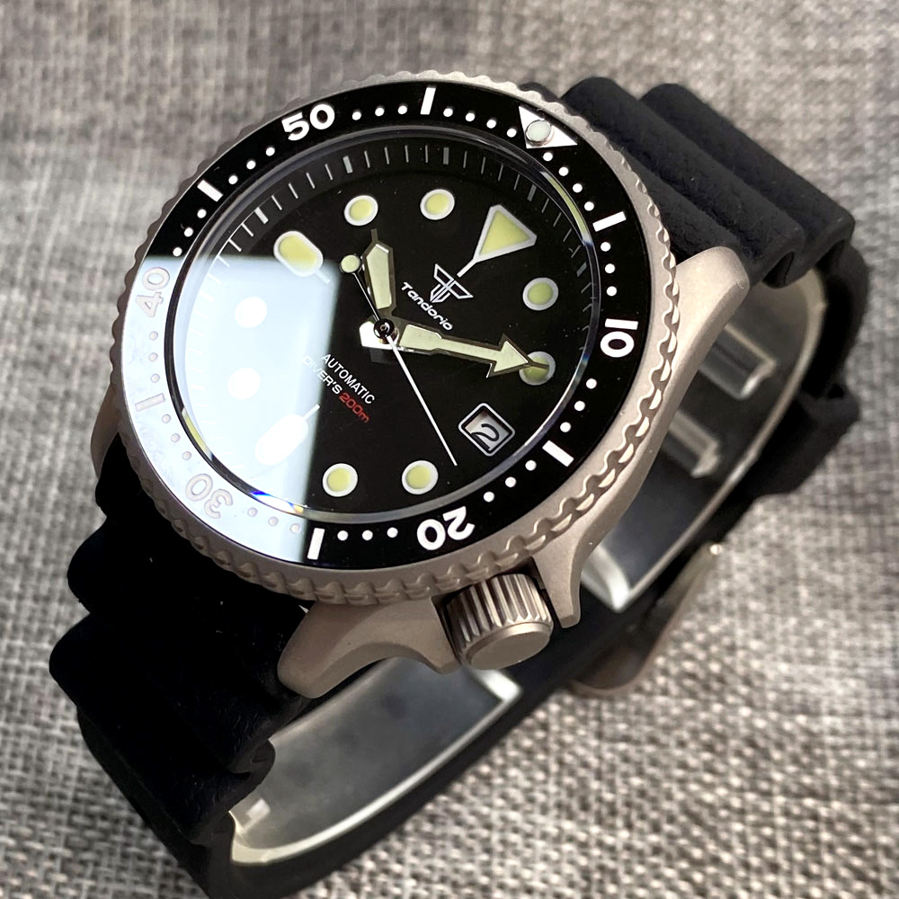 Jam tangan pria Diver NH35A, h - Titanium Sport Watch ulasan dan harga