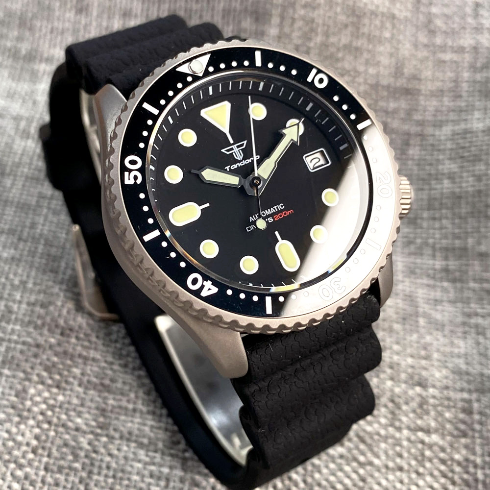 Jam tangan pria Diver NH35A, h - Titanium Sport Watch ulasan dan harga